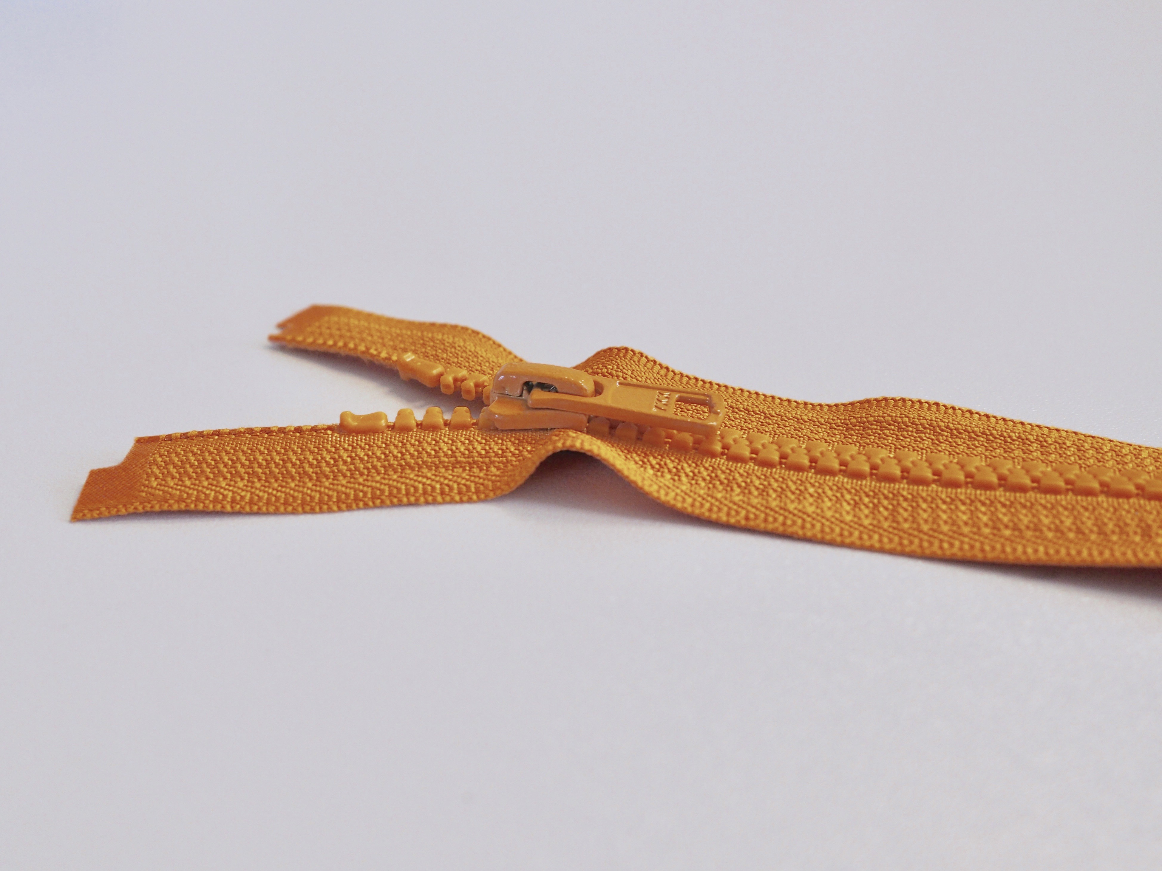 Zip YKK Vislon® hořčicový 
