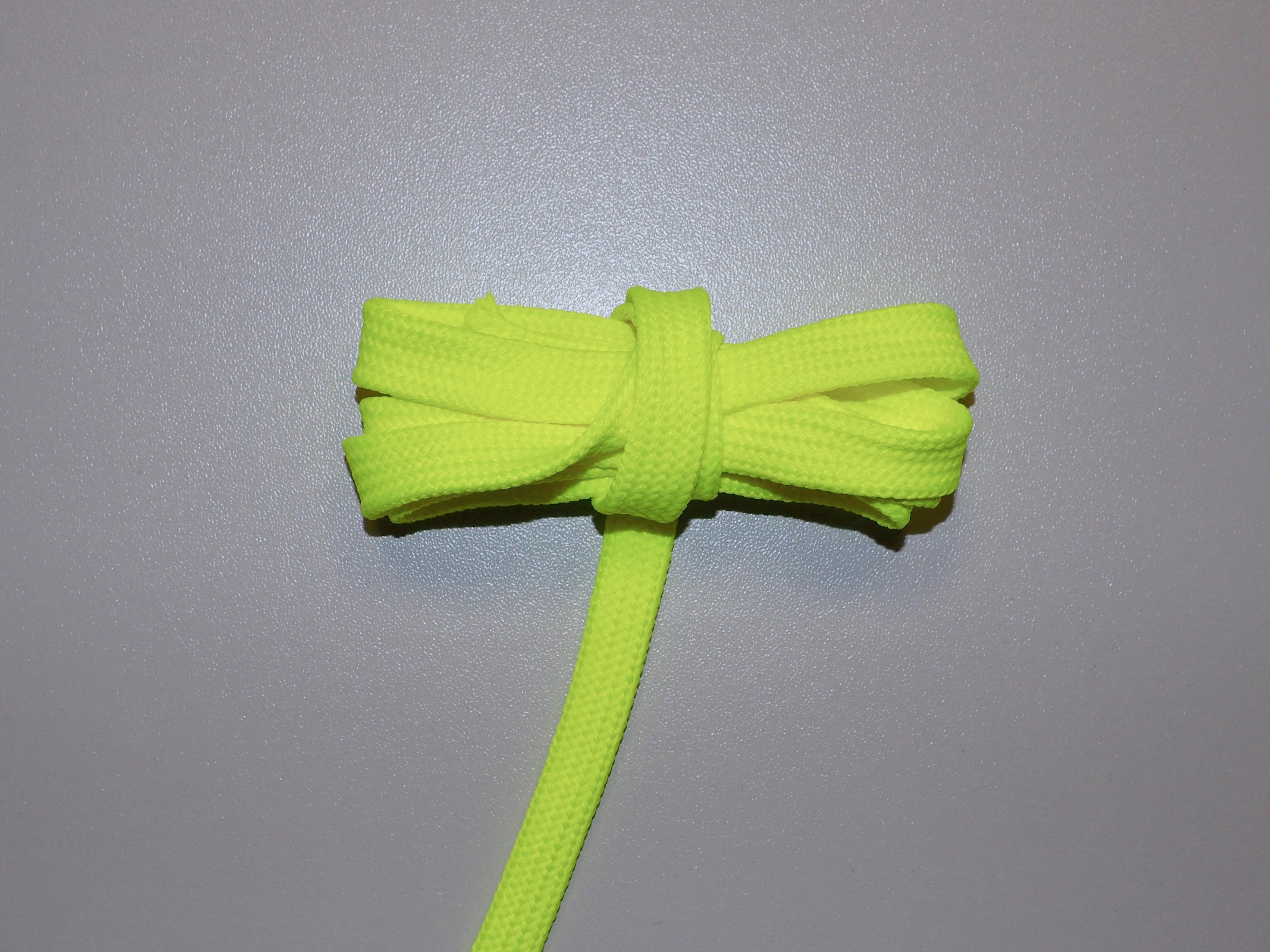 Šňůra plochá 10mm - neon žlutá (PES)