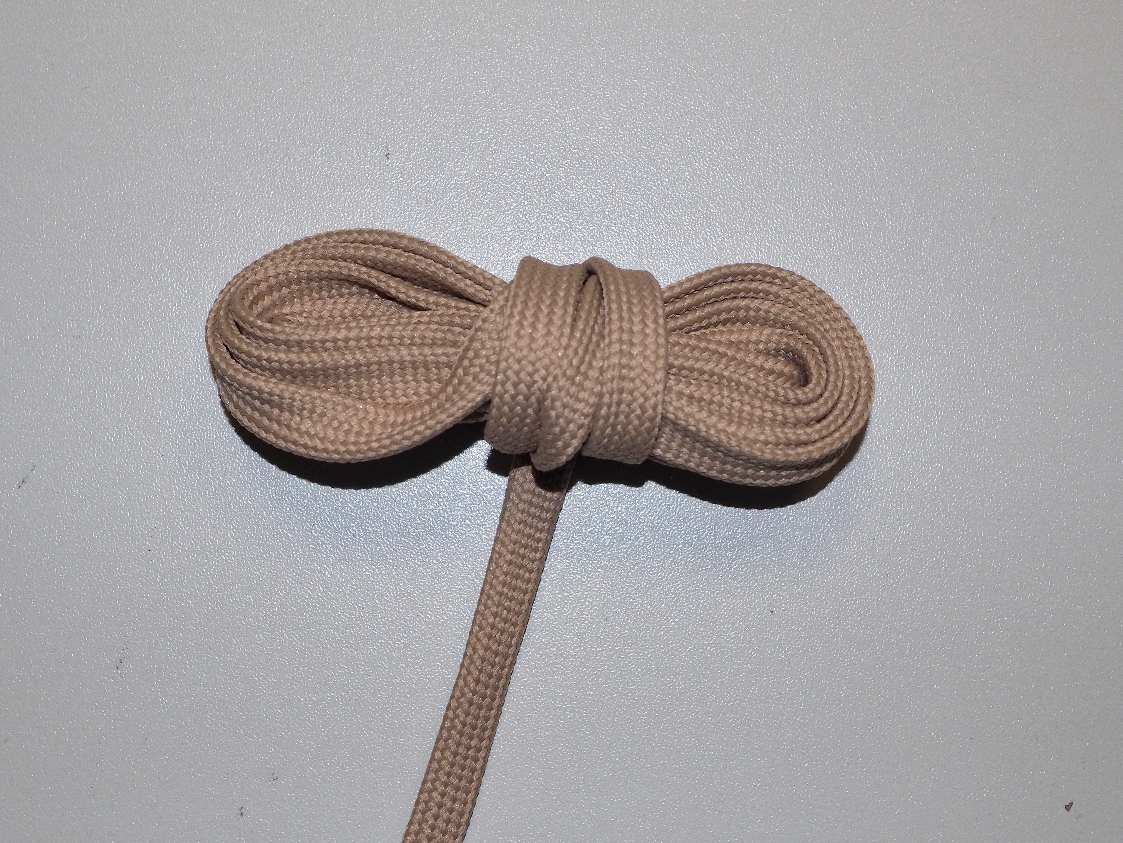 Šňůra plochá 10mm - béžová (PES)